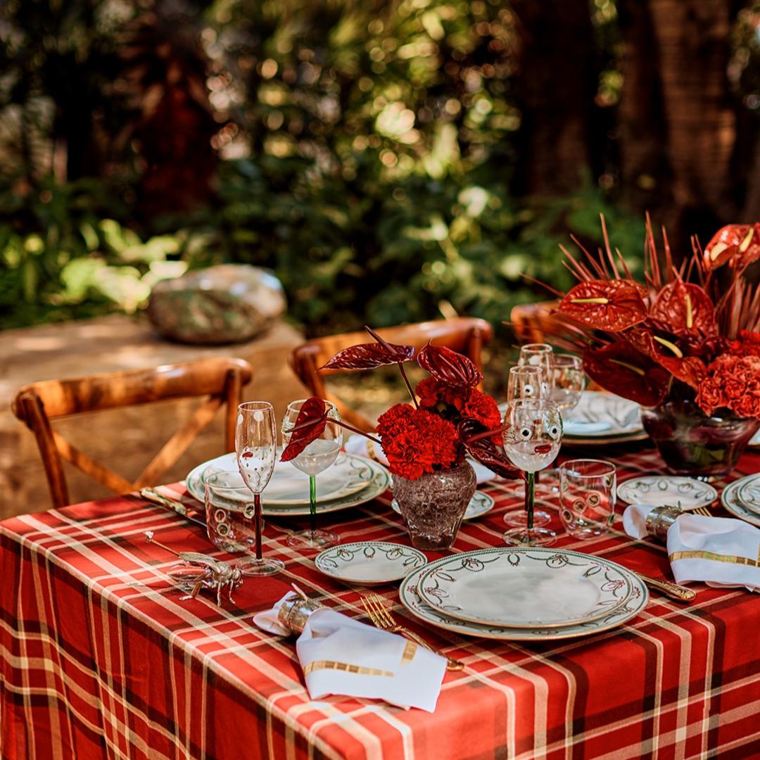 Royal Limoges Collection I Cheverny Christmas