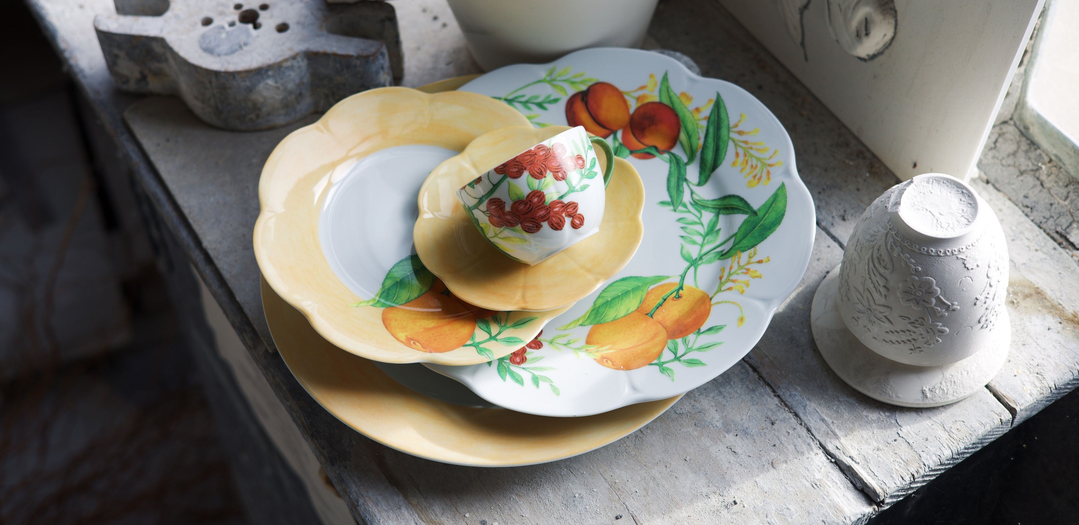 assiettes en porcelaine