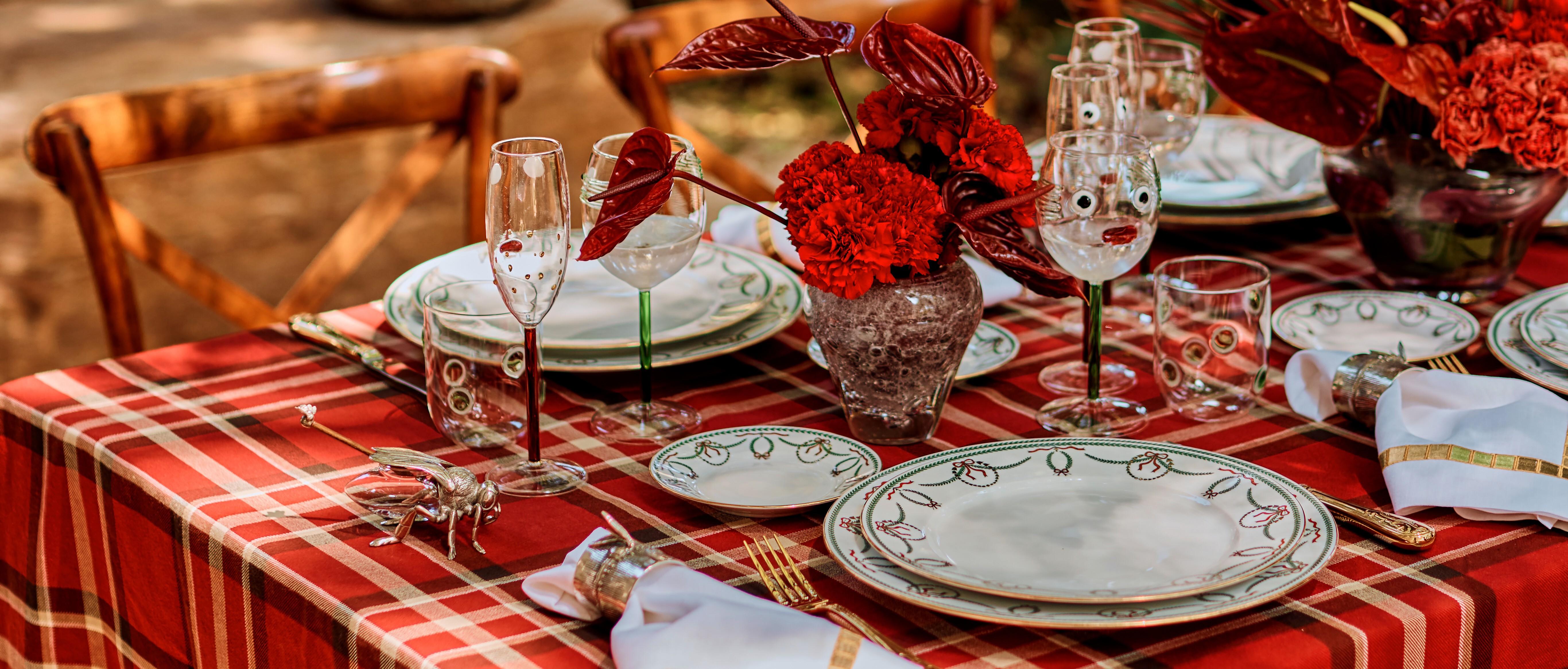 assiettes en porcelaine