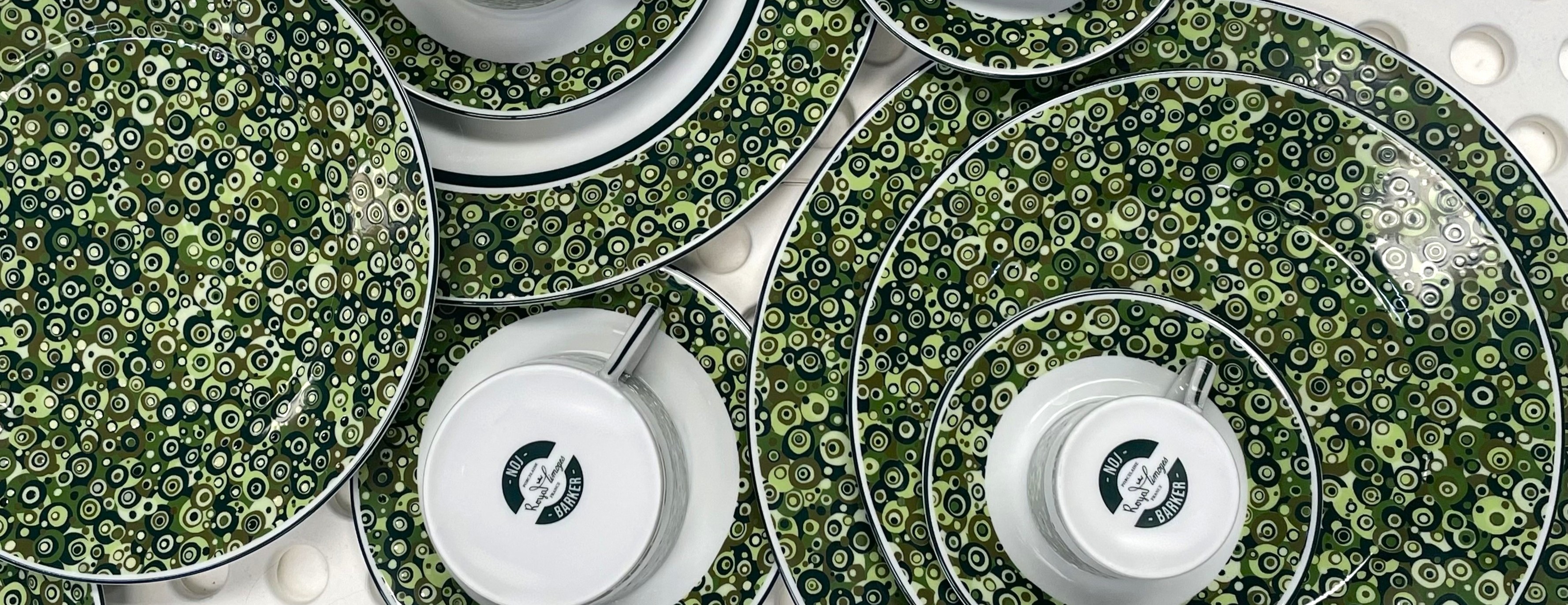 assiettes en porcelaine